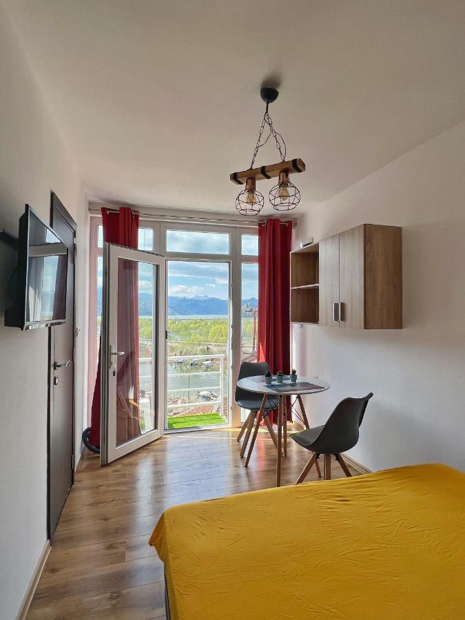 Jg Studio Apartment Vranjina エクステリア 写真