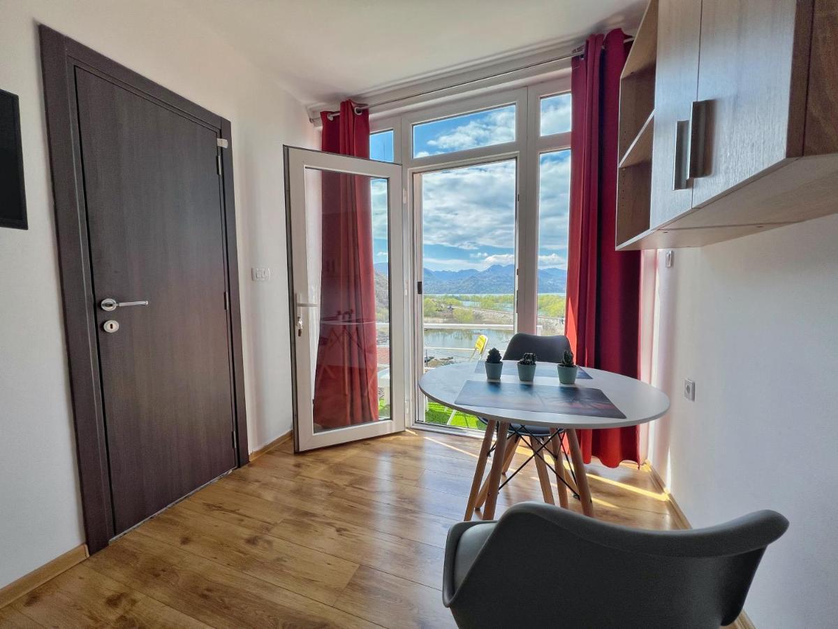 Jg Studio Apartment Vranjina エクステリア 写真