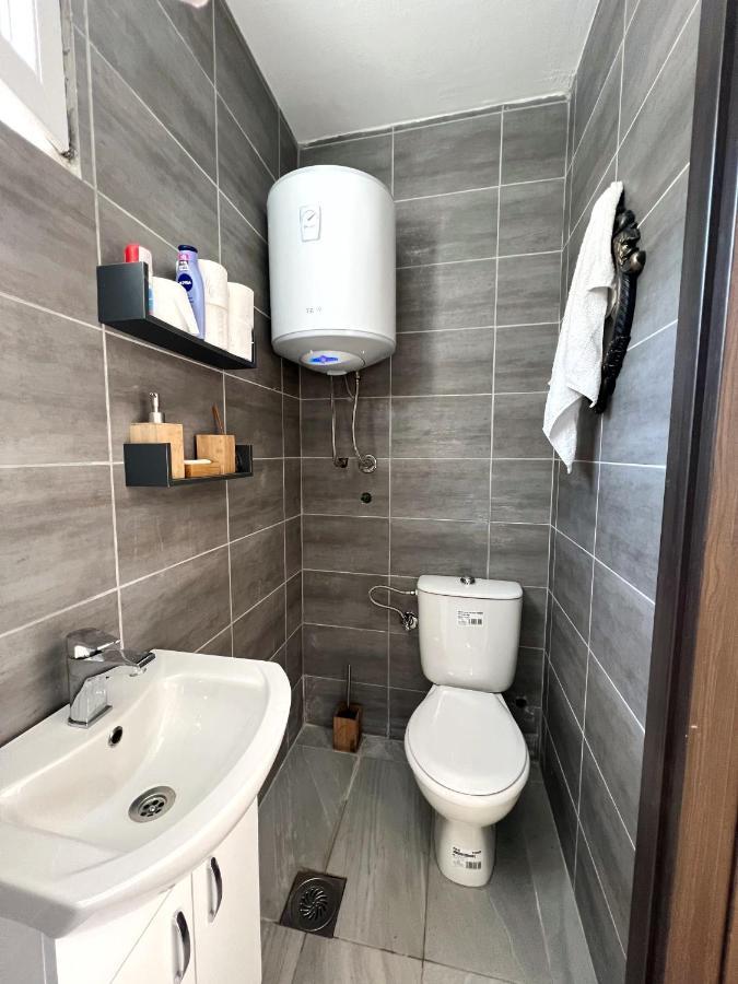 Jg Studio Apartment Vranjina エクステリア 写真