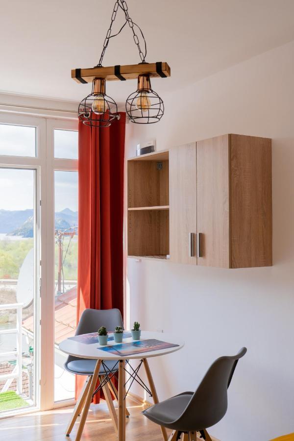Jg Studio Apartment Vranjina エクステリア 写真